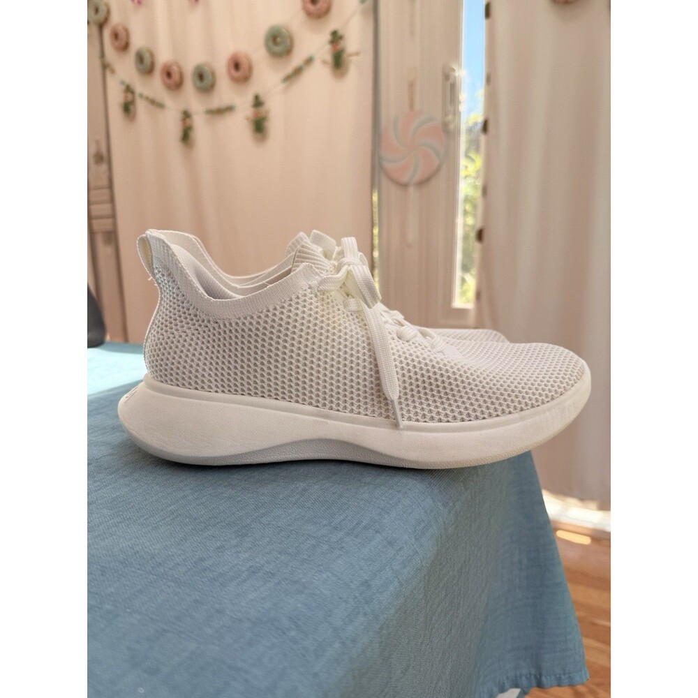 Vivaia Slip-on Urban Sneaker White Mesh Running Shoes - EU 40